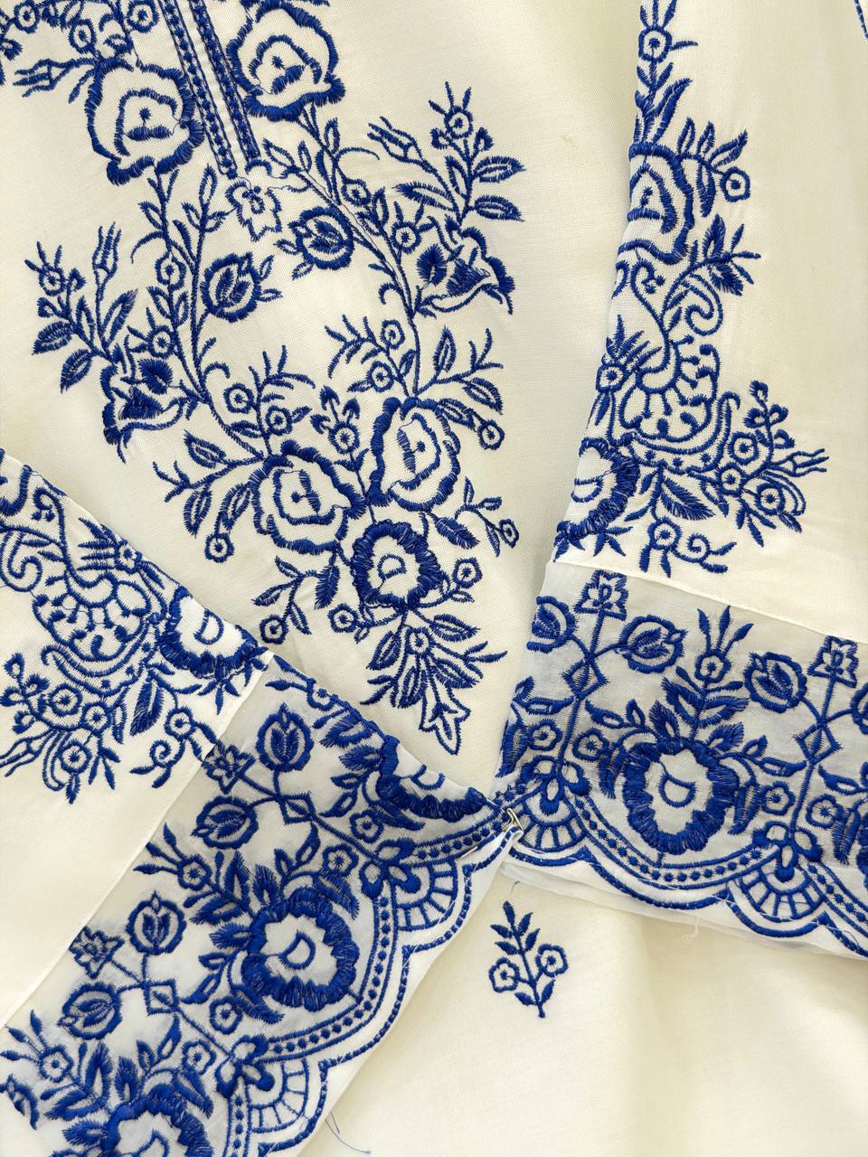 Women’s Ethnic Wear