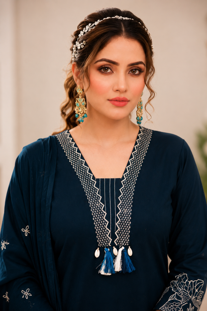 Floral Embroidery Kurti Set