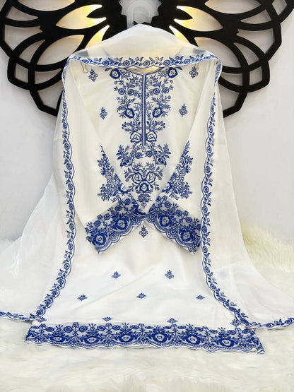 Women’s Ethnic Wear