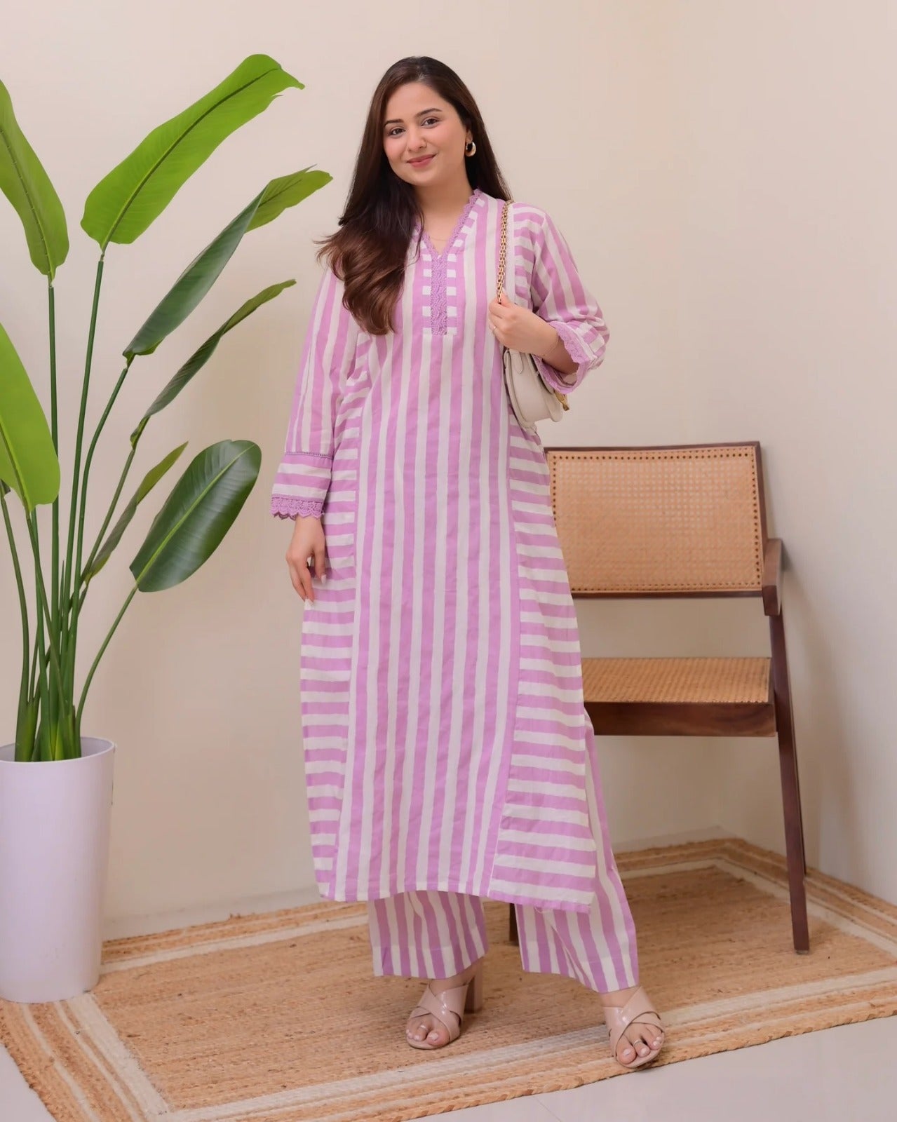 Graceful Rayon Straight Kurta Plazzo Set
