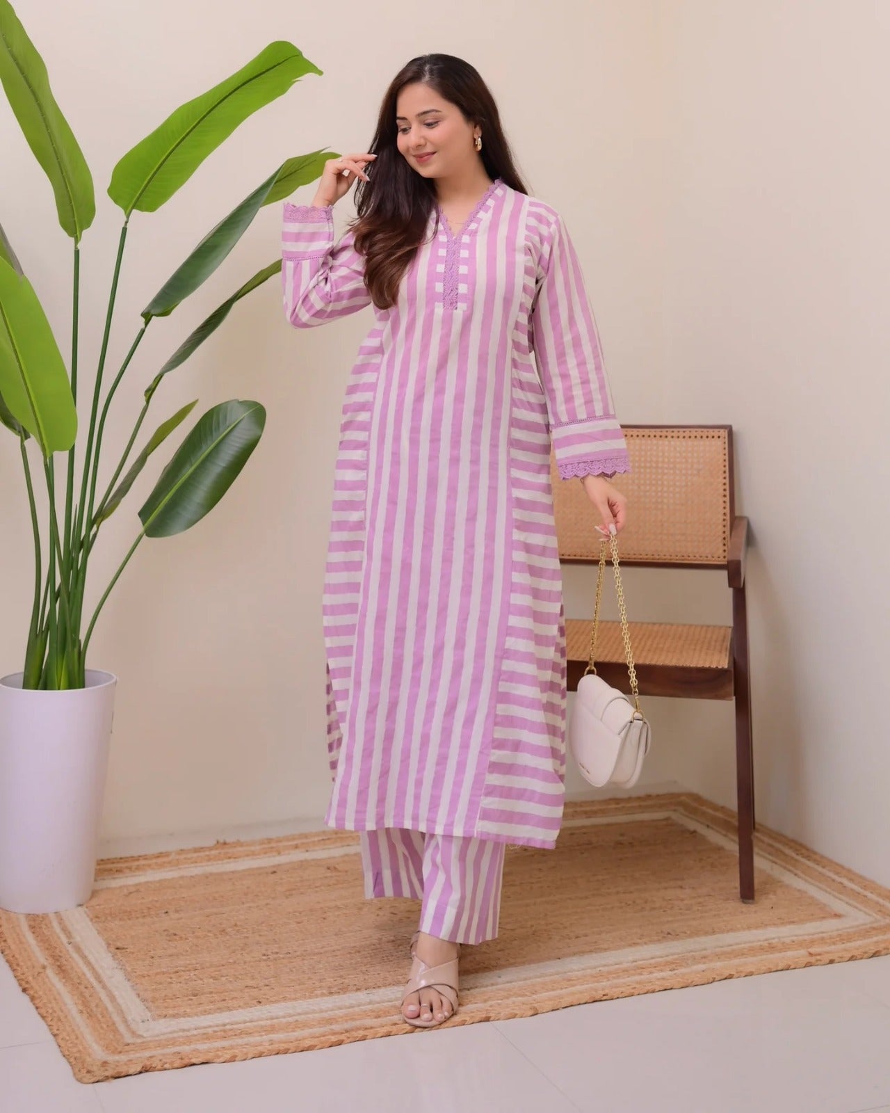 Graceful Rayon Straight Kurta Plazzo Set