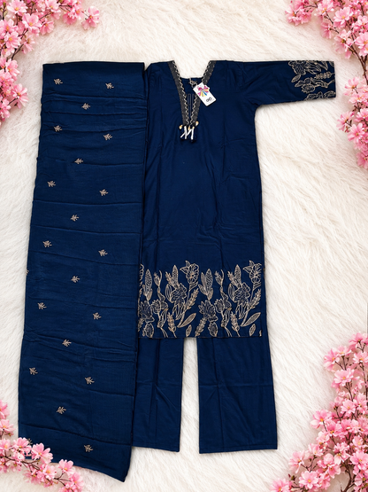 Floral Embroidery Kurti Set